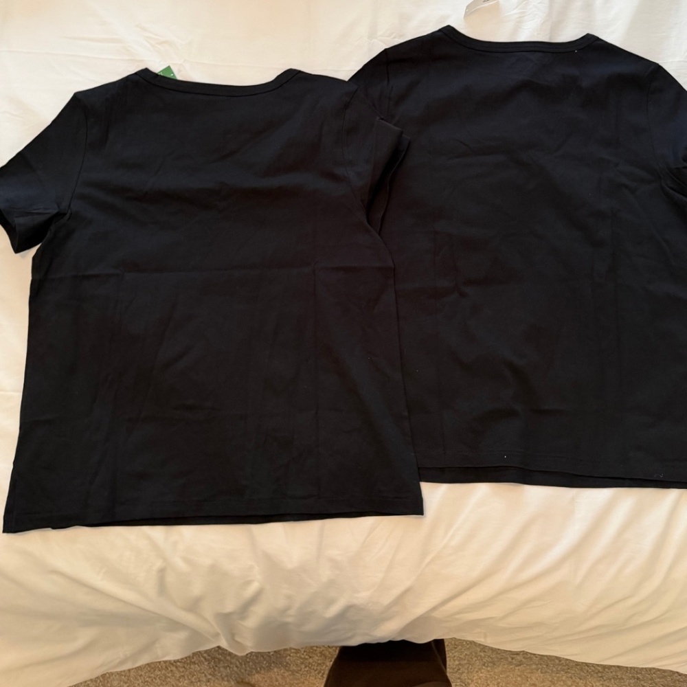 Gap BUNDLE 3 Organic Cotton VintageSoft V-Neck T-Shirt - Picture 14 of 15